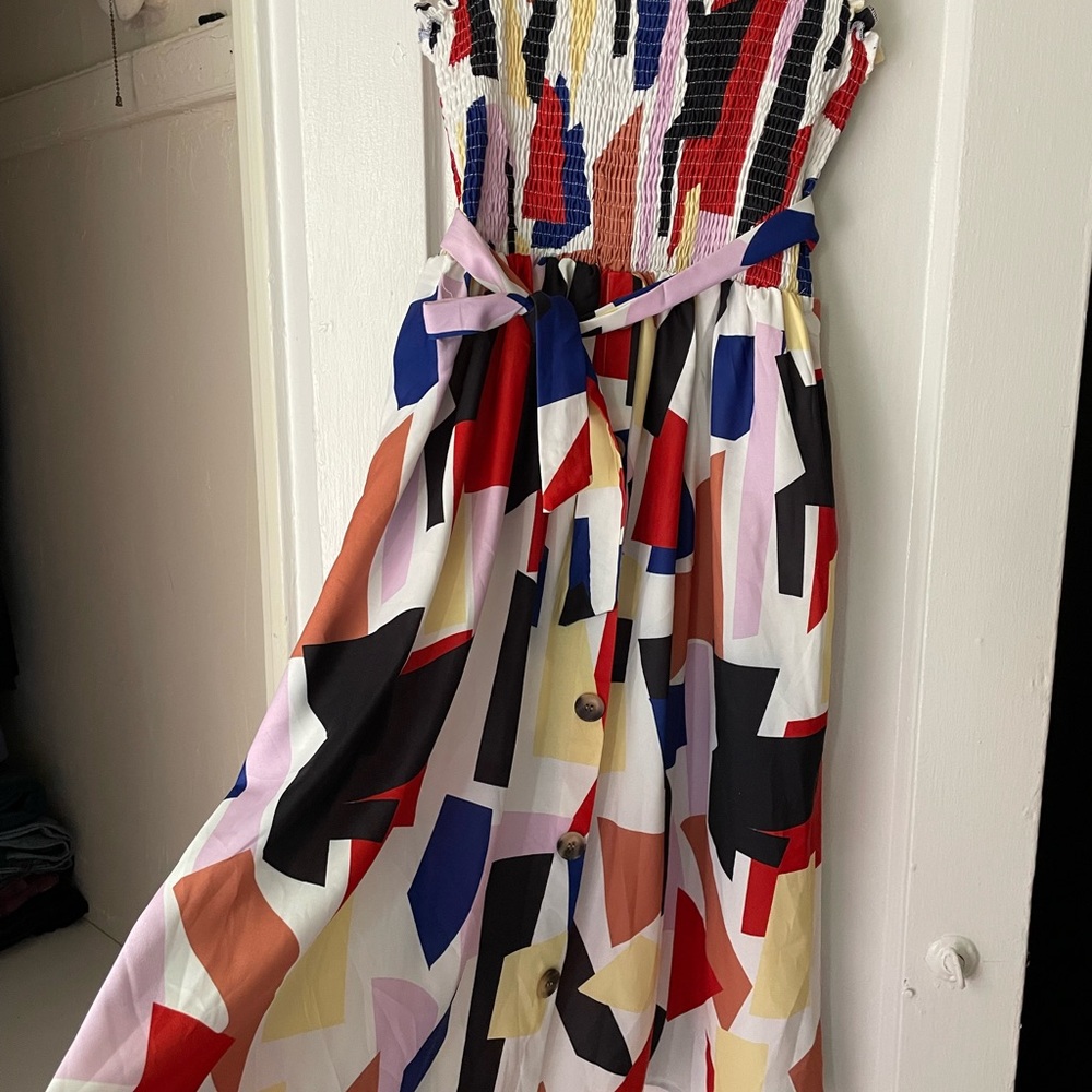 Dress - Picture 2 of 3